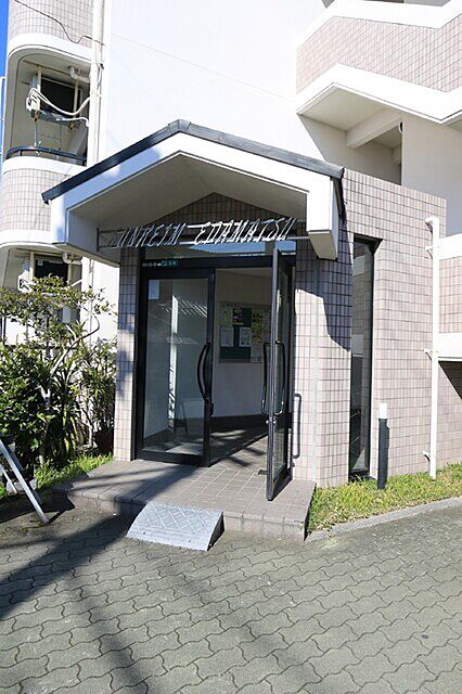 8 / 14