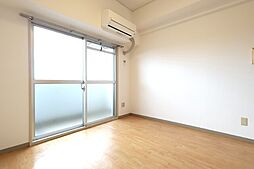 伊予鉄道高浜線 三津駅 徒歩3分の賃貸マンション 7階1Kのリビング/ダイニング