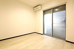 ＢＥＬＧＲＡＶＩＡ　ＹＡＮＡＩＭＡＣＨＩ　ＰＲＥＭＩＵＭ 101 1階1LDKのリビング/ダイニング