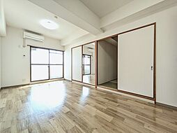 アルドーレ 702 7階3LDKのリビング/ダイニング