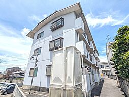 4 / 7