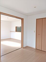 JR鹿児島本線 熊本駅 バス11分 新土河原町下車 徒歩9分の賃貸アパート 2階2LDKのリビング/ダイニング