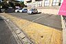 駐車場：駐車場は普通車2台可能(縦列区画)