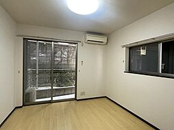 エスケンハイム 201 2階ワンルームのリビング/ダイニング