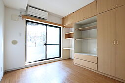 ＡＭＩＳＴＡＤ　ＴＯＹＯＴＡＭＡ 103 1階ワンルームのリビング/ダイニング