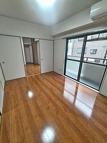 寝室