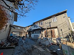 ドモン・アド・ピシナム