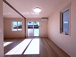 カーサ　フローラ 103 1階1LDKのリビング/ダイニング