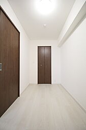 沖縄都市モノレール 安里駅 徒歩5分の賃貸マンション 10階1LDKのリビング/ダイニング