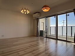 沖縄都市モノレール 赤嶺駅 徒歩3分の賃貸マンション 3階3LDKのリビング/ダイニング