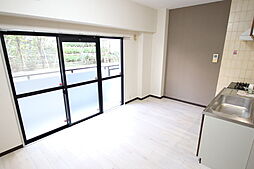 ヴェルデ溝ノ口 104 1階2DKのリビング/ダイニング