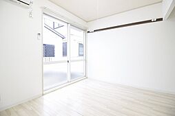 中百舌鳥ハイツ 102 1階ワンルームのリビング/ダイニング