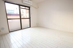 JR常磐線 綾瀬駅 徒歩7分の賃貸マンション 2階1Kのリビング/ダイニング