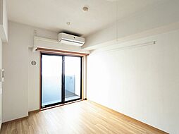 東京メトロ有楽町線 護国寺駅 徒歩5分の賃貸マンション 4階1Kのリビング/ダイニング