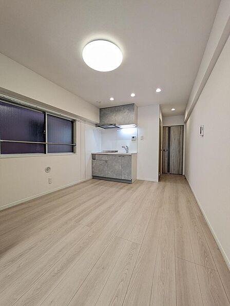 DKをバルコニー方向から見る