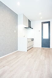 仙台市営南北線 泉中央駅 バス13分 松森市民センター前下車 徒歩4分の賃貸アパート 1階1LDKのリビング/ダイニング