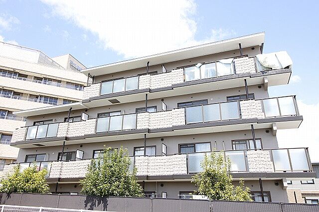 3 / 9