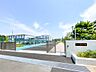 周辺：市川市立塩浜学園（750m）
