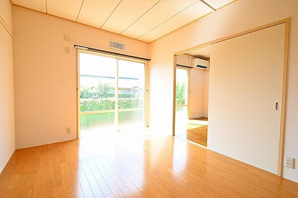 apartment 群馬県伊勢崎市曲沢町144-5
曲沢町の賃貸情報を見る
物件地図