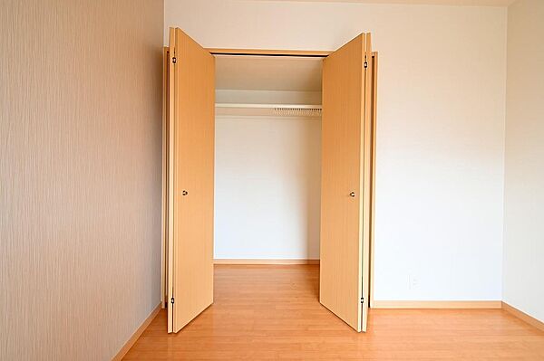 apartment 群馬県桐生市相生町2丁目1073-24
相生町の賃貸情報を見る
物件地図