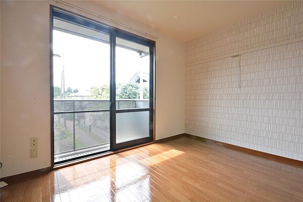 apartment 群馬県伊勢崎市市場町1丁目331-1
市場町の賃貸情報を見る
物件地図