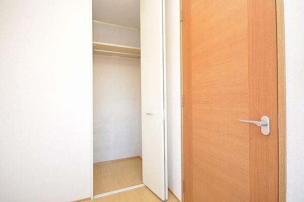 apartment 群馬県みどり市笠懸町阿左美1519-7
笠懸町阿左美の賃貸情報を見る
物件地図