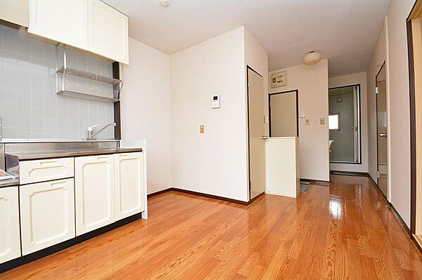 apartment 群馬県みどり市大間々町大間々77-21
大間々町大間々の賃貸情報を見る
物件地図