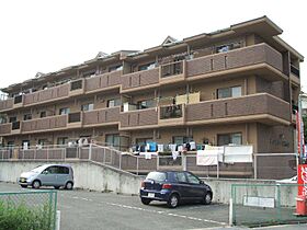 大阪府吹田市山手町４丁目（賃貸マンション3LDK・2階・65.13㎡） その1