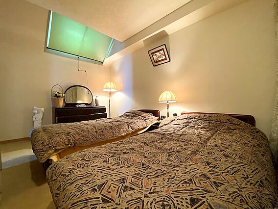 【洋室】寝室と...