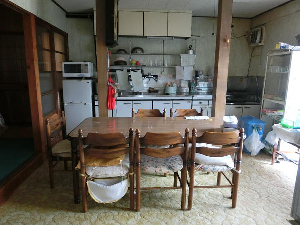 detached 新潟県佐渡市加茂歌代