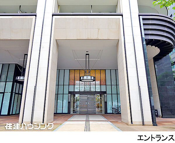 玄関を拡大表示
