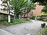 周辺：東大久保公園