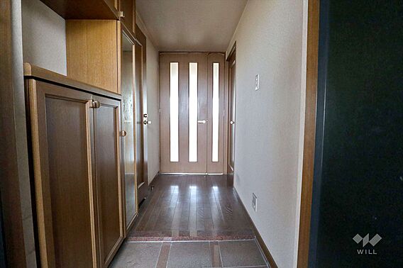 リビング扉から...