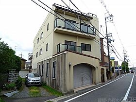 田渕ビル  ｜ 大阪府高槻市城西町（賃貸マンション2LDK・2階・54.00㎡） その1