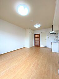 JR筑豊本線 若松駅 バス18分 浜町三丁目下車 徒歩1分の賃貸マンション 4階1DKのリビング/ダイニング