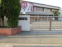 [周辺] 横浜市立港南中学校まで1496m