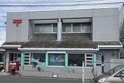 和歌山西庄中郵便局まで457m