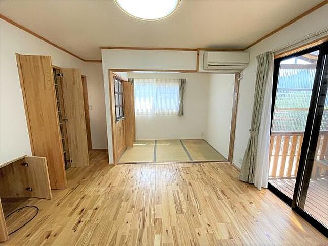 リビング/ダイニング 彦根市西今町