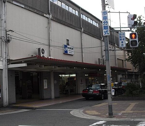 画像16:鴻池新田駅(JR 片町線)まで583m