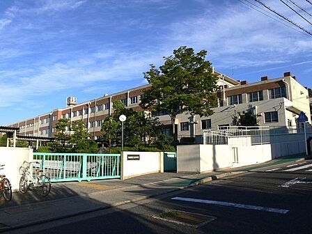 名古屋市立天白中学校まで850m