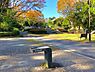 周辺：竹山中公園まで580m