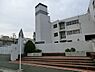 周辺：横浜市立川和中学校まで1730m