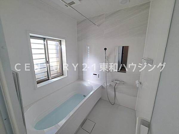 浴室を拡大表示