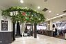 周辺：マルエツ国領店まで198m