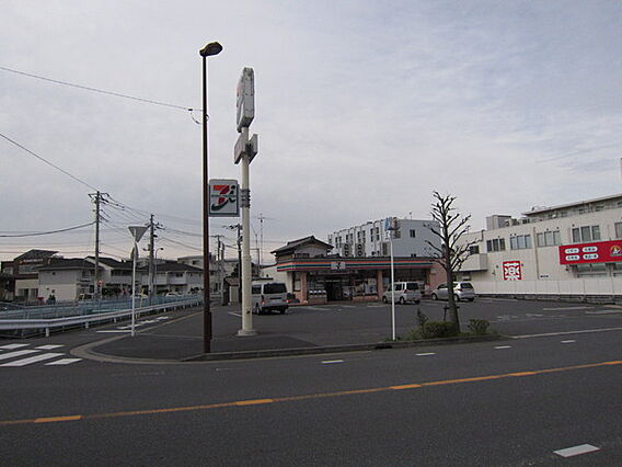 セブンイレブン...
