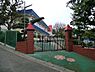 周辺：今宿幼稚園まで281m、市立今宿小学校・中学校の東側に隣接。豊かな緑、四季折々の花に囲まれた広い園庭。