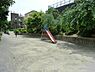 周辺：北谷町公園まで456m、住宅街のスタンダードな公園です。保育園から道を挟んだところにあるコンパクトな公園。ベンチはありません。