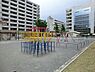 周辺：山吹公園まで648m、滑り台、ブランコ、ジャングルジム、鉄棒などのある小さなお子様が遊ぶのにちょうどよい公園。
