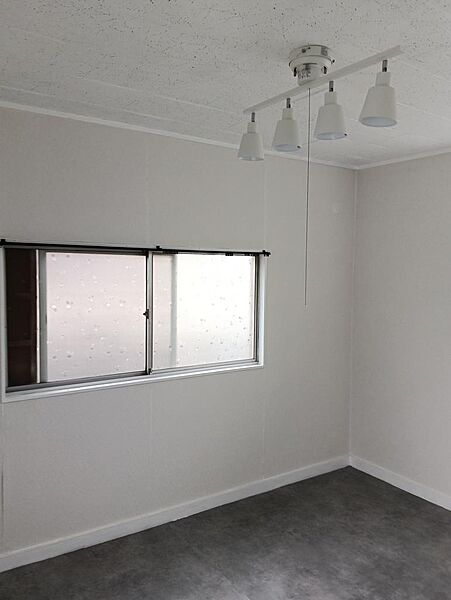 detached 埼玉県坂戸市西坂戸１丁目11-19

地図を見る