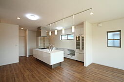 花田２丁目注文住宅 3SLDKのリビング/ダイニング